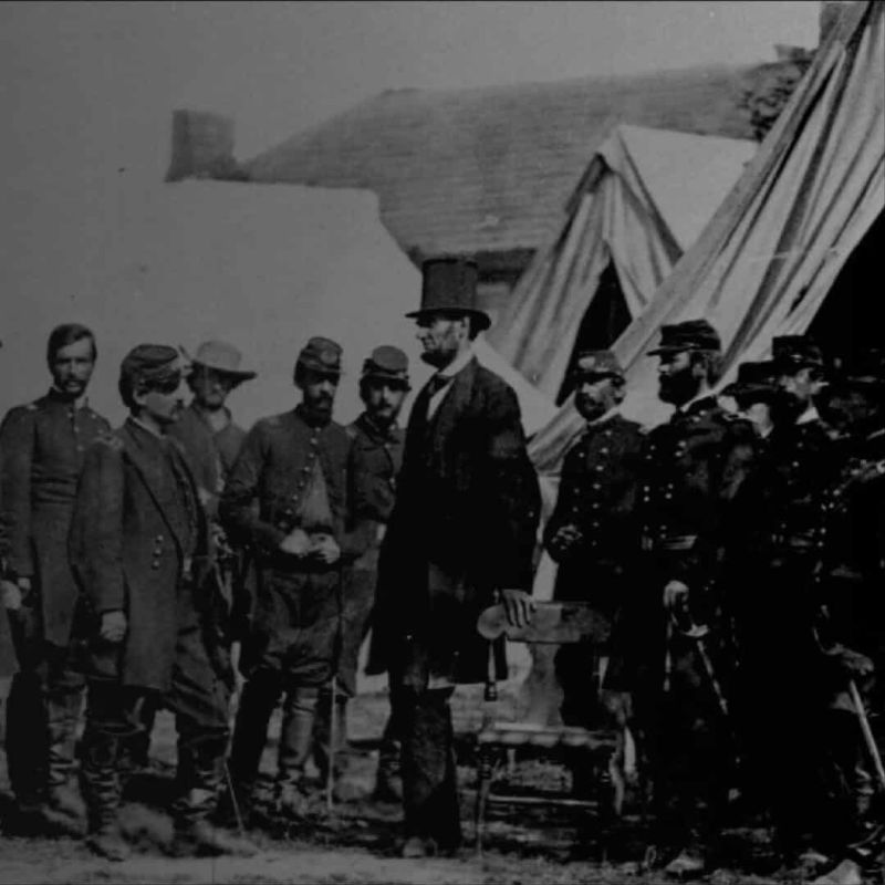 Abraham Lincoln with Soldiers
